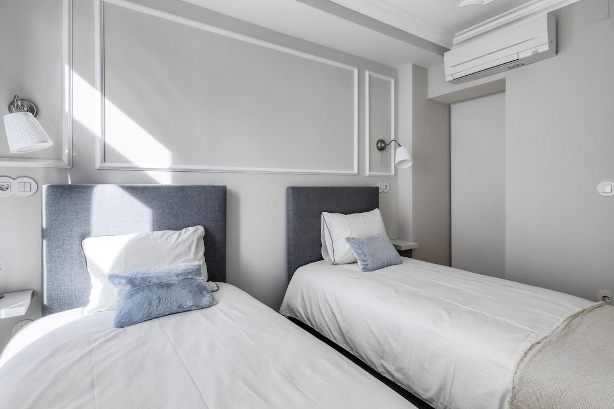 Lisbon Beautiful 2 Bedroom Apartment With Views In Rua Augusta Lizbona Zewnętrze zdjęcie