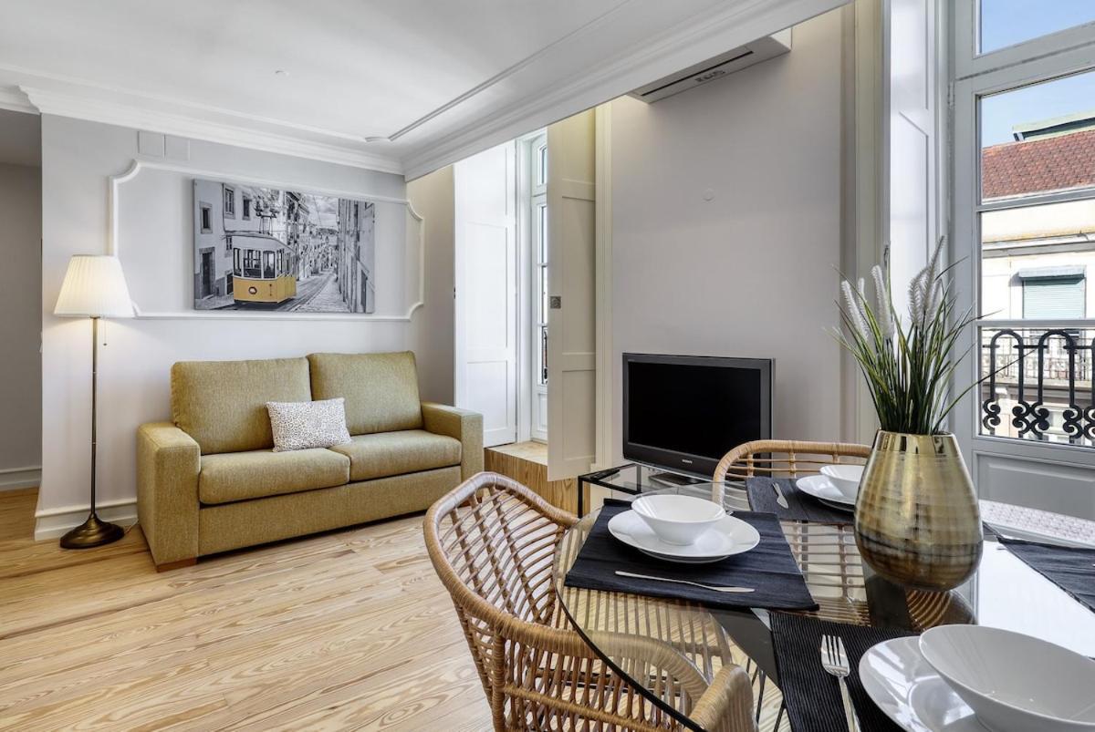 Lisbon Beautiful 2 Bedroom Apartment With Views In Rua Augusta Lizbona Zewnętrze zdjęcie